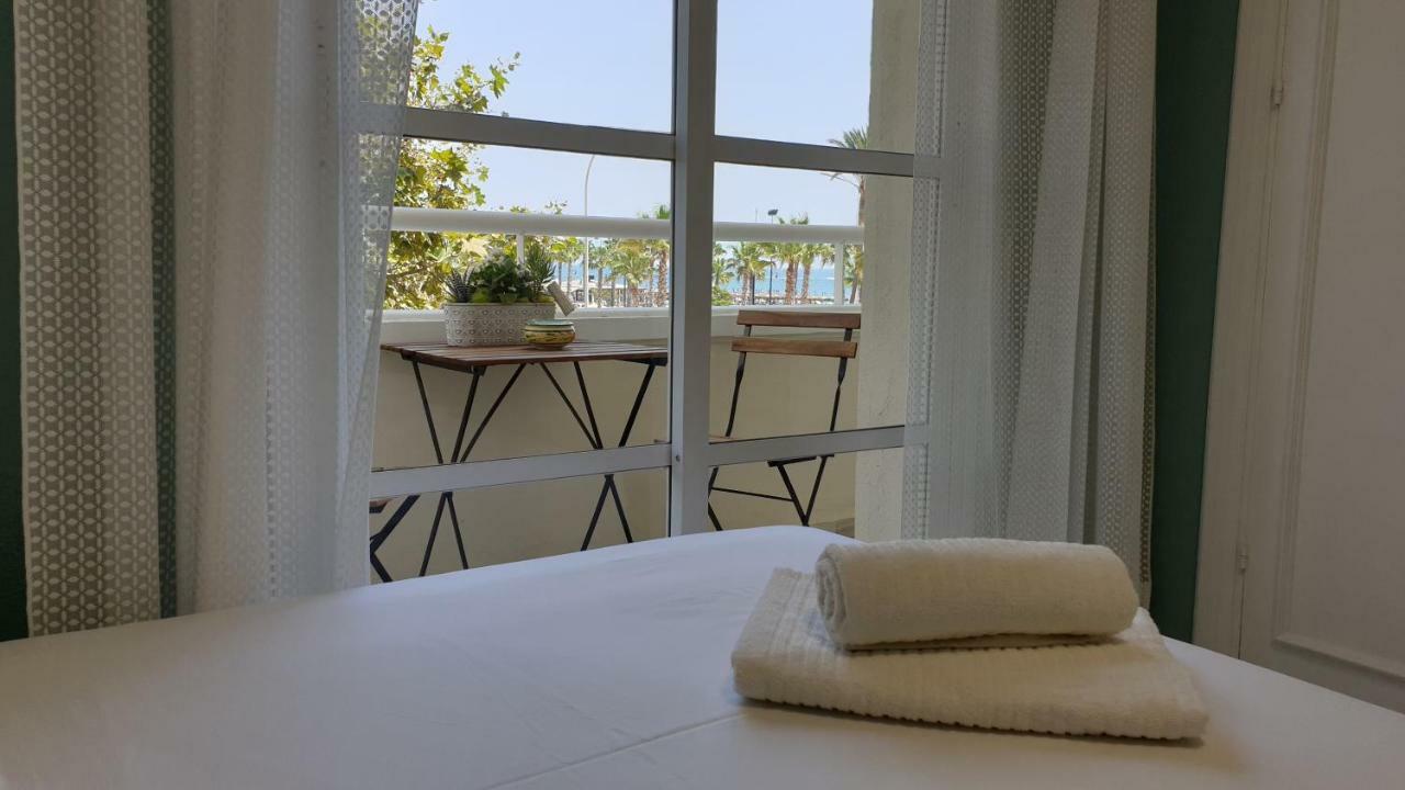 Golf Coast Los Alamos, Primera Linea De Playa توريمولينوس المظهر الخارجي الصورة